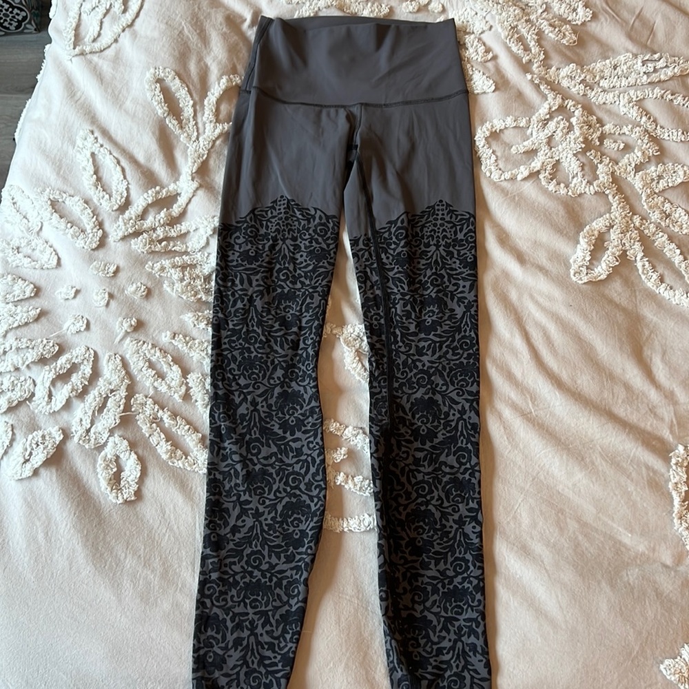 Lululemon Patterned Tights High Rise